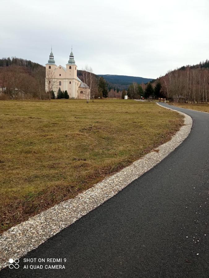 Farcik Pokoje Goscinne Nowa Wies  Luaran gambar